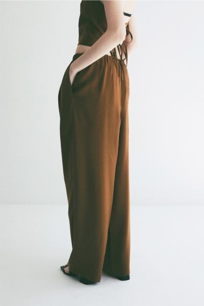 CLANE (クラネ) 10110-7283 DRAWSTRING LOOSE TUCK PANTSの通販 