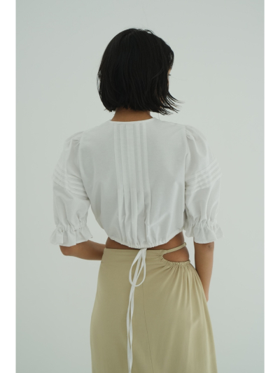 CLANE (クラネ) 18122-4212 PINTUCK CROPPED BLOUSEの通販