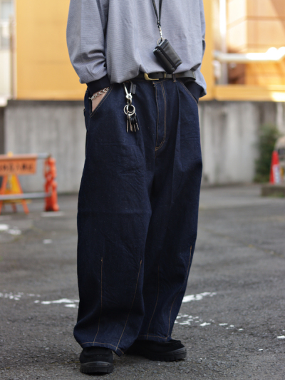 COMESANDGOES（カムズアンドゴーズ）23959 comes wallet & neck