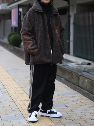 is-ness（イズネス）23AW_07_1004AWCS03 BALLOON LONG T SHIRTの