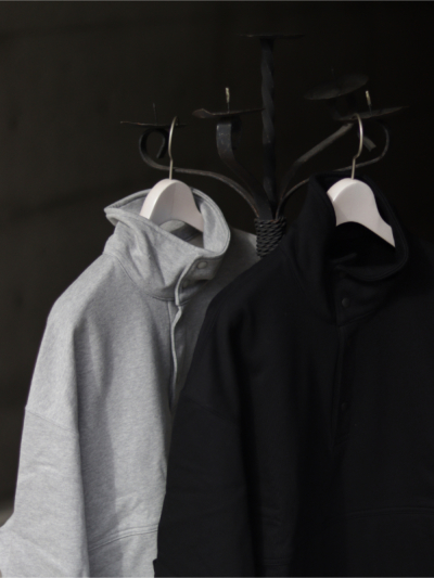 is-ness（イズネス）24SS_04_1006SSCS01 PULLOVER SWEAT SHIRTの