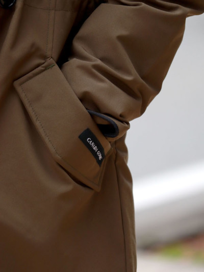 CANADA GOOSE(カナダグース)2580LA ROSSCLAIR PARKA FFの通販 CANADA GOOSE(カナダグース)2580LA ROSSCLAIR PARKA FFの通販