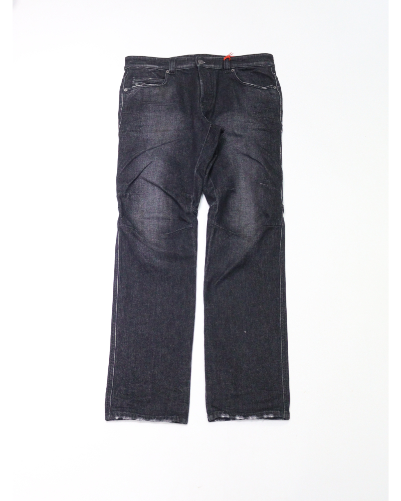 diesel（ディーゼル）ブラックデニム DIESEL (ディーゼル) A21414 5POCKETSの通販 - BOOMERANG
