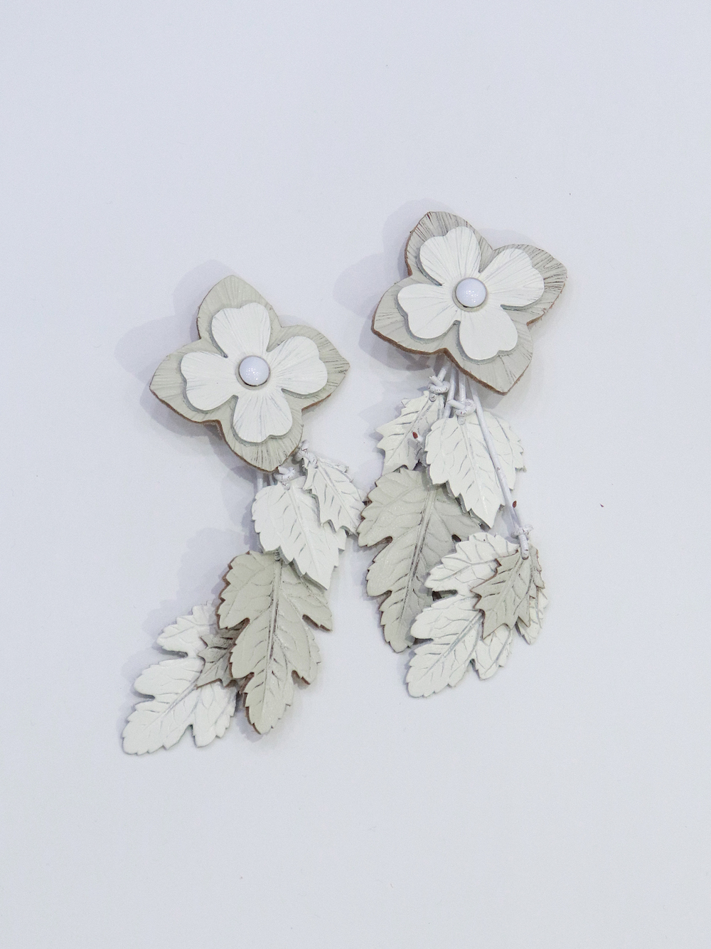 FUMIE TANAKA（フミエタナカ） F22A-54 long flower earringの通販