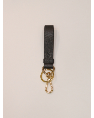 MARNI (マルニ) P6533-1 レザー製キーリング、マルニシンボル刺繍入り