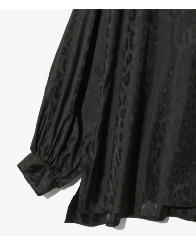 RHODOLIRION（ロドリリオン) RV1038 FRILL HOODY - JACQUARDの通販